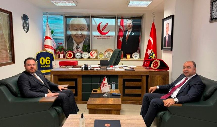 Başkan Nihat Çiftçi'den Yeniden Refah Partisi Ankara İl Başkanlığı'na Tebrik Ziyareti