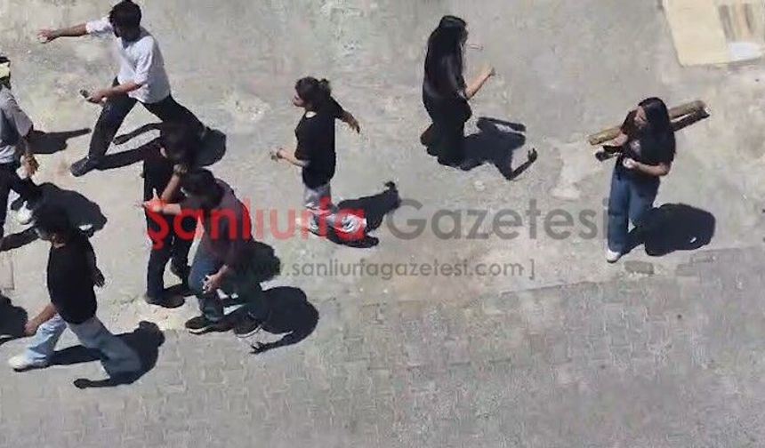 Şanlıurfa'da öğrencilerin Sopalı kavgası