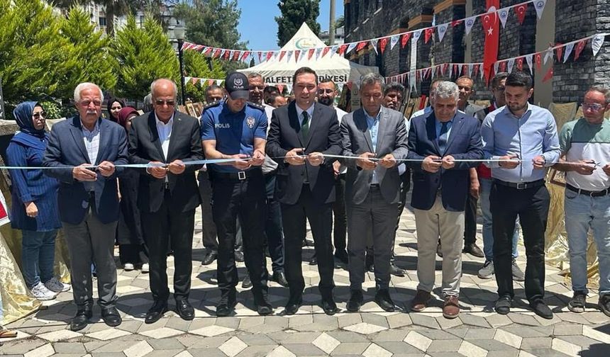 Halfeti’de, 'Hayat Boyu Öğrenme Haftası Sergisi' açıldı