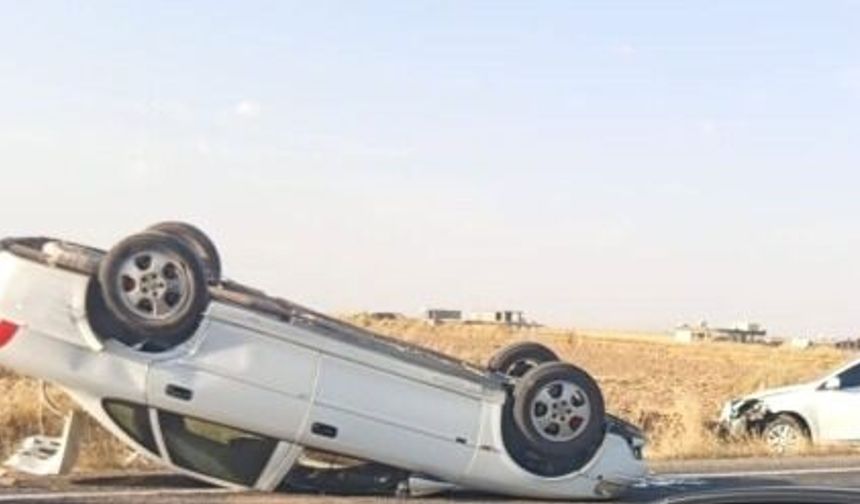 Şanlıurfa’da Trafik Kazası: Kontrolden Çıkan Otomobil Takla Attı