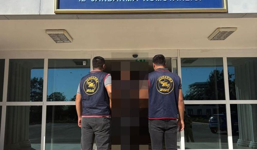 Karaköprü İlçe Jandarma geçit vermedi; O firari hapis yolunda!