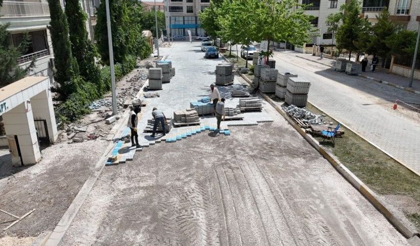 Karaköprü’de Prestij Sokak Çalışmalarıyla Mahalleler Yenileniyor