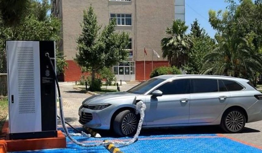 Şanlıurfa Harran Üniversitesi'nde Elektrikli Araç Dönemi Güçleniyor