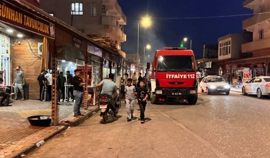 Şanlıurfa Suruç'ta Akşam Saatlerinde Korkutan Yangın