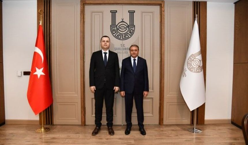 Şanlıurfa’da Görev Yeri Değişen Mülki İdare Amirlerine Vali Şıldak’tan Teşekkür