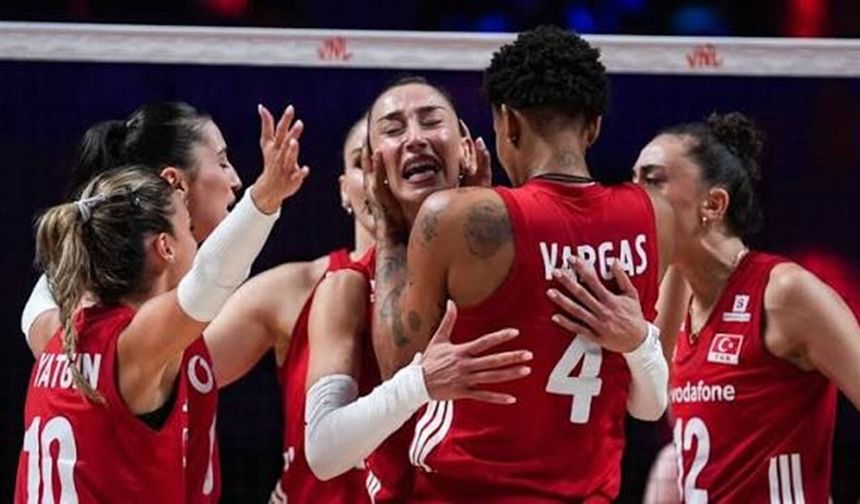 Brezilya'yı Yıkan Geri Dönüş! Filenin Sultanları Altın Madalyaya Uçtu