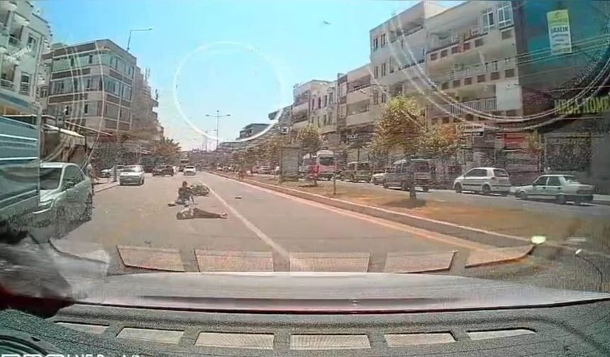 Şanlıurfa'da korkutan kaza anları anbean kayda alındı: 2 Yaralı!