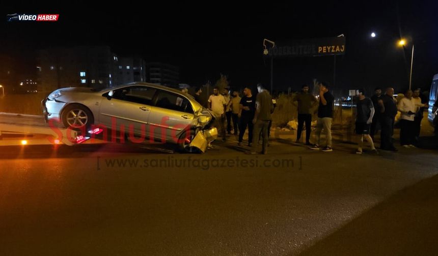 Şanlıurfa'da 3 Otomobil Çarpıştı: 8 Yaralı