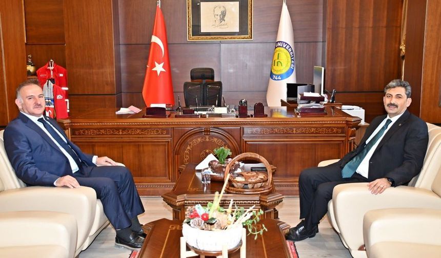 Şanlıurfa Cumhuriyet Başsavcısı Çakmak’tan, Harran Üniversitesi Rektörü Güllüoğlu’na ziyaret