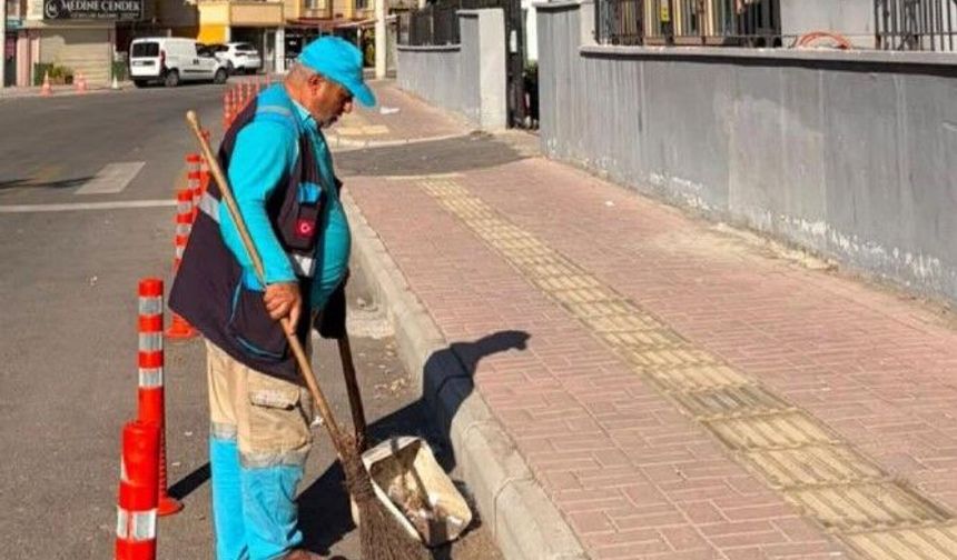 Şanlıurfa Haliliye'de Temizlik Mesaisi Aralıksız Devam Ediyor