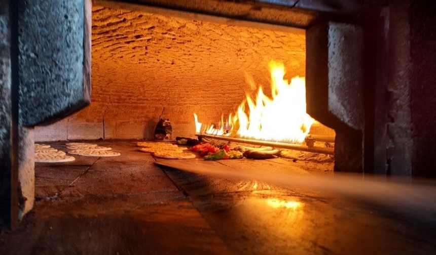 Şanlıurfa Karaköprü'de Fırınlarda Yeni Dönem: Odun Yerine Doğalgaz