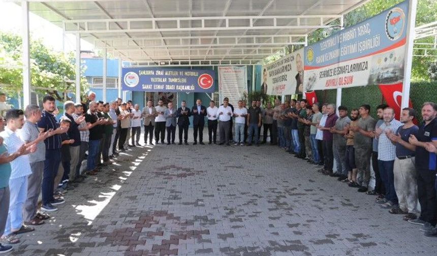 Şanlıurfa'da Aşure Buluşması: Başkan Mehmet Canpolat Esnafla Bir Araya Geldi