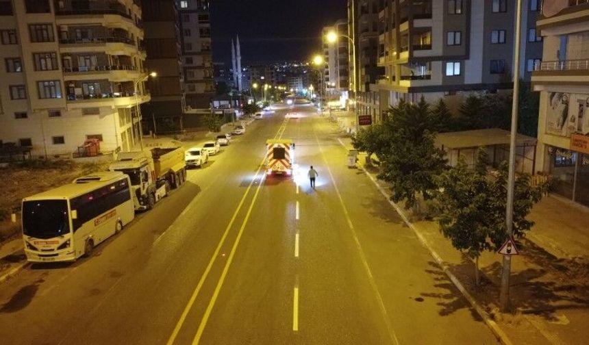 Şanlıurfa'da Sürücüleri Sevindiren Çalışma! Ana Arterler Baştan Sona Yenilendi