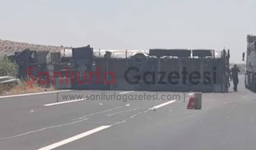 Şanlıurfa'da Akaryakıt Tankeri Devrildi: 1 Yaralı