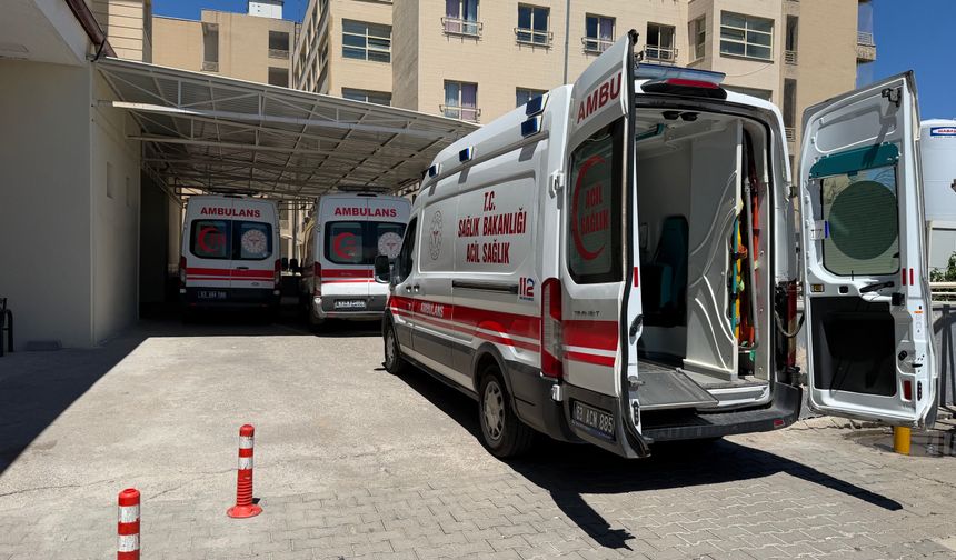 Şanlıurfa Siverek'te bıçaklı kavga: 1 yaralı!