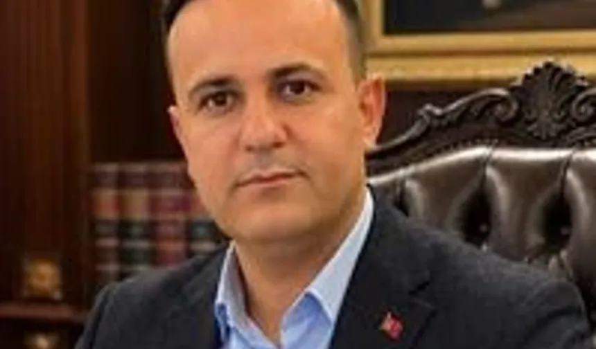 Kanaat Önderi mi, Kendini Öne Çıkaran mı? Asıl Ölçü Ne?