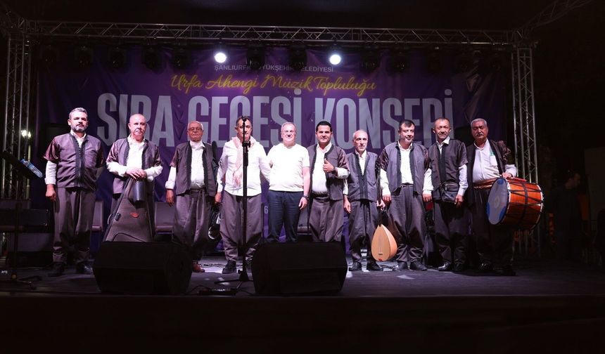 Hacılar’da Müzik Dolu Gece: Türküler Hep Bir Ağızdan Söylendi
