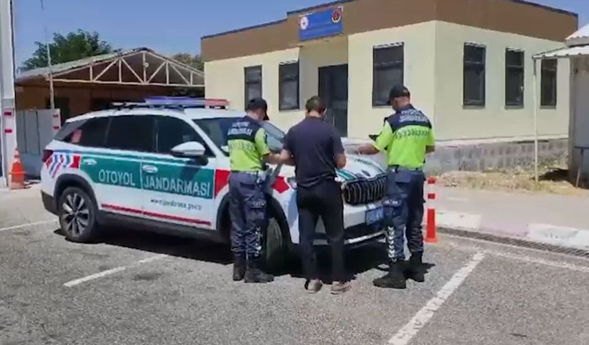 Şanlıurfa’da trafiği tehlikeye sokan sürücüye tarihi ceza!