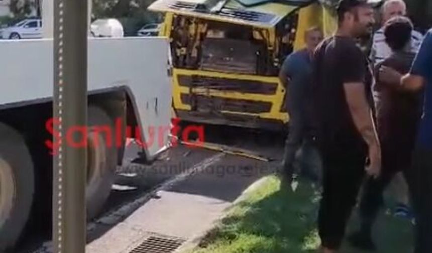Şanlıurfa'da çekici, TIR ve otomobil zincirleme kazaya karıştı