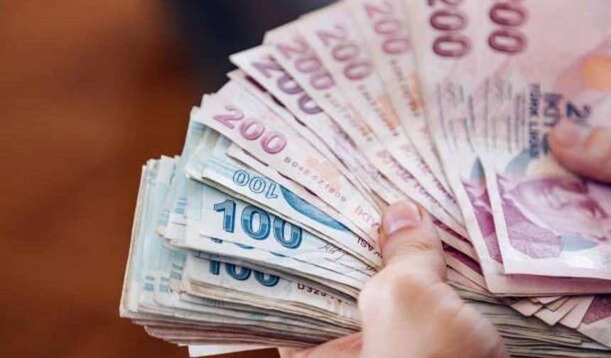 Milyonlarca Emekli Ve Memurun Zammı Belli Olmaya Başladı!