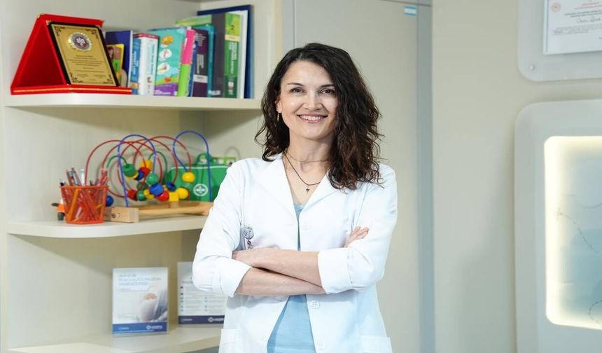 Çocukların Ayak Sağlığı İçin Doğru Ayakkabı Nasıl Seçilmeli? Uzmanından Önemli Uyarılar