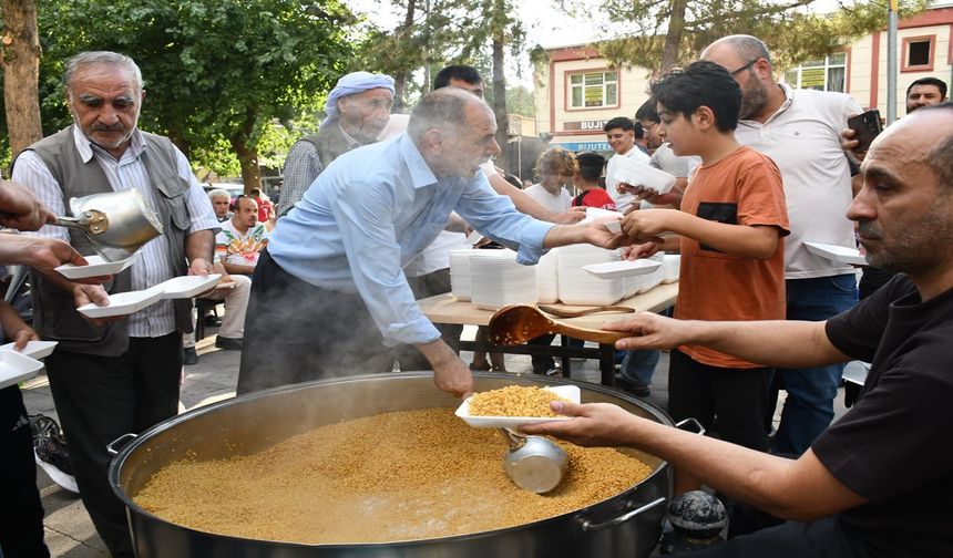 Şanlıurfa'da asırlık gelenek bu yılda dev kazanlarda görücüye çıktı