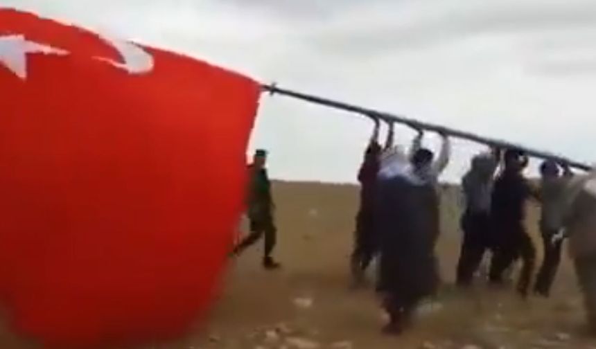 Şanlıurfa'da, Şanlı bayrak yerde kalmaz