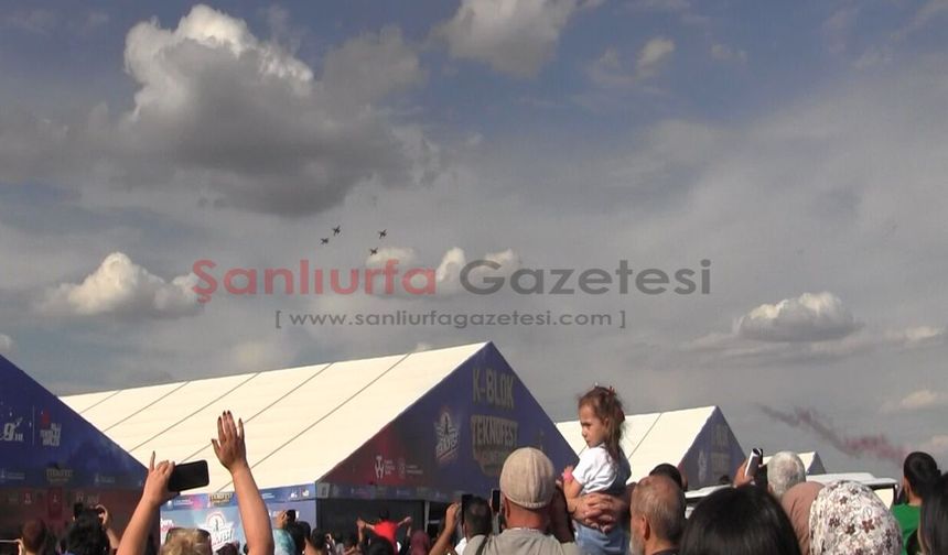 Beklenen an geldi: SOLOTÜRK ve Türk Yıldızları Şanlıurfa semalarında