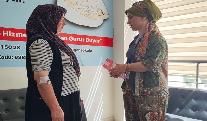 Şanlıurfa Bozova’da vatandaşlara kanser taraması hakkında bilgilendirme yapıldı