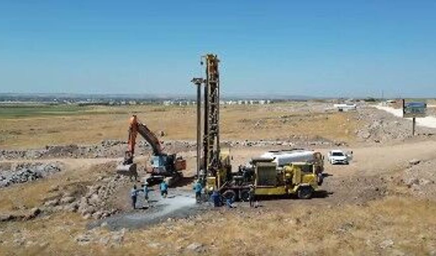 Şanlıurfa’da Su İçin Harekete Geçildi! İki İlçede Sondaj Çalışması