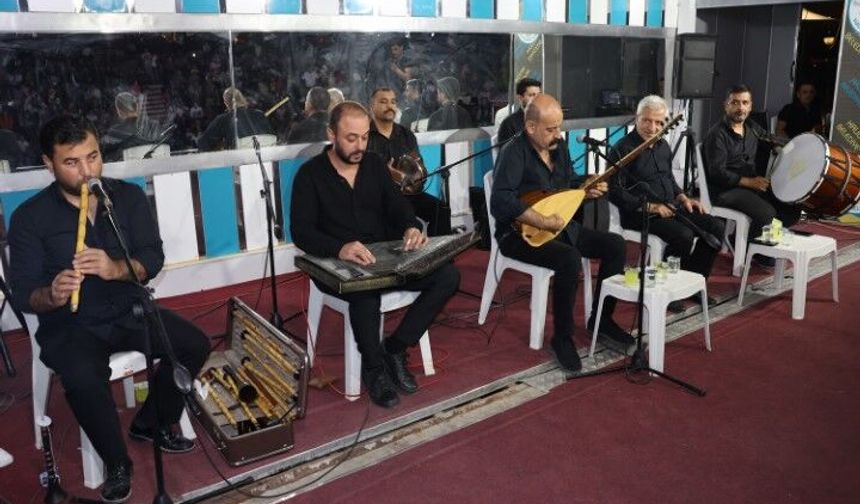 Haliliye’de Yaz Akşamları Böyle Geçti! Türküler Ve Halaylar Geceye Damga Vurdu