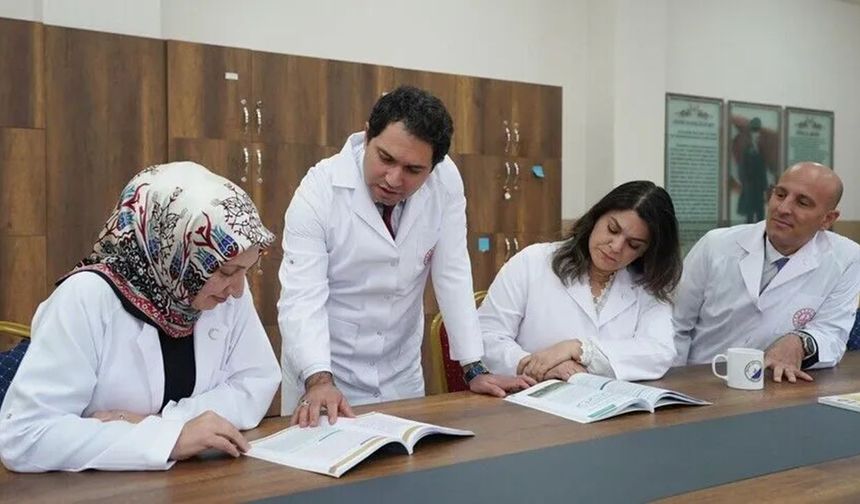 Öğretmen önlüğü standartları belirlendi