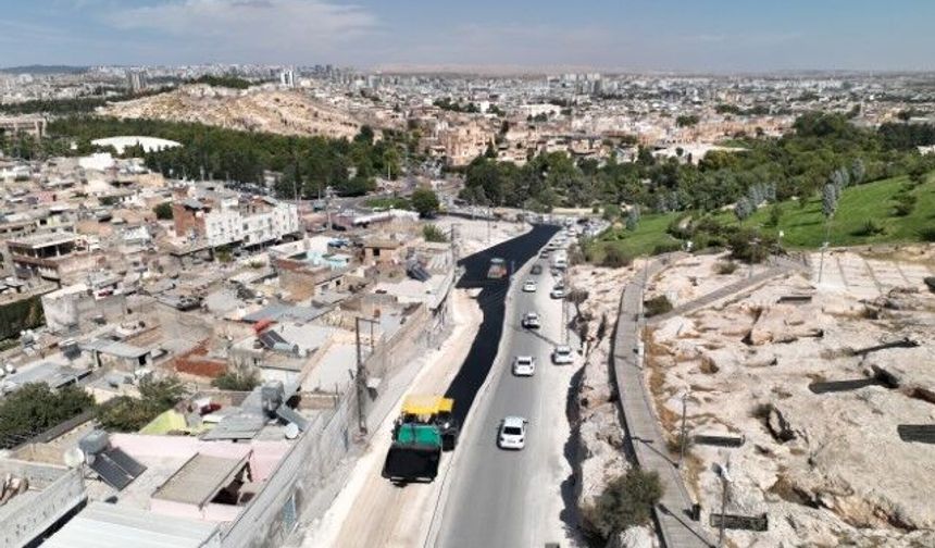 Şanlıurfa’da Tarihi Güzergâhta Asfalt Mesaisi Başladı