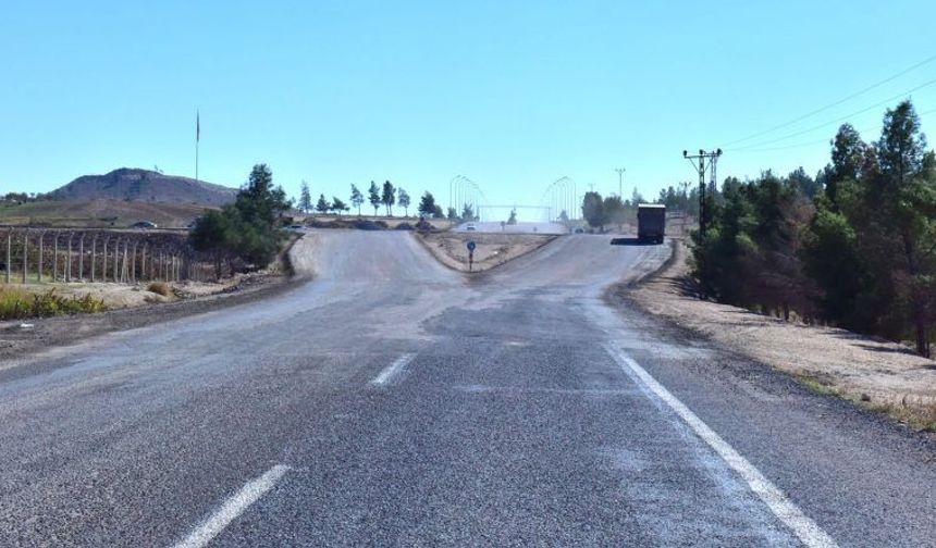 Şanlıurfa’dan Diyarbakır, Adıyaman ve şu güzergahları kullanacak sürücüler dikkat: Ya kapalı ya da çalışma var!