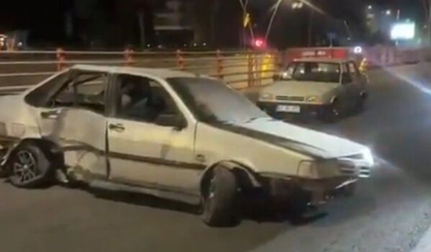 Şanlıurfa'da kontrolden çıkan otomobbil aydınlatma direğine daldı: Yaralı var!