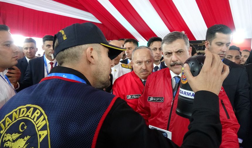 İçişleri Bakanı Mustafa Çiftçi bu kez operasyonun değil gökyüzünde direksiyon başında