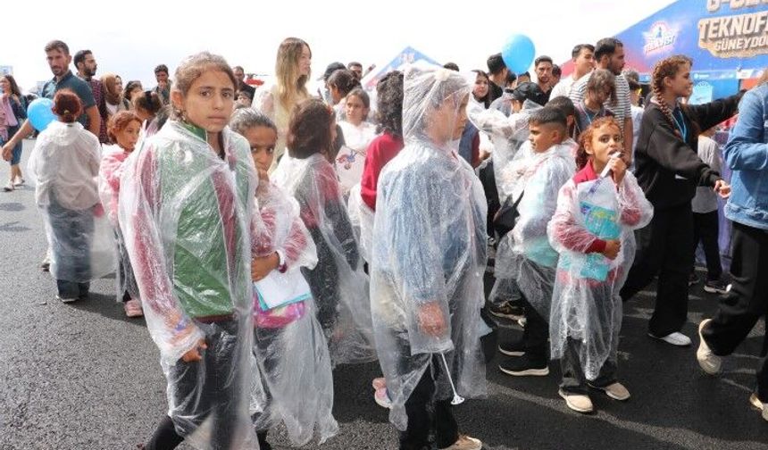 Şanlıurfa’da TEKNOFEST Coşkusu Yağışa Rağmen Devam Ediyor