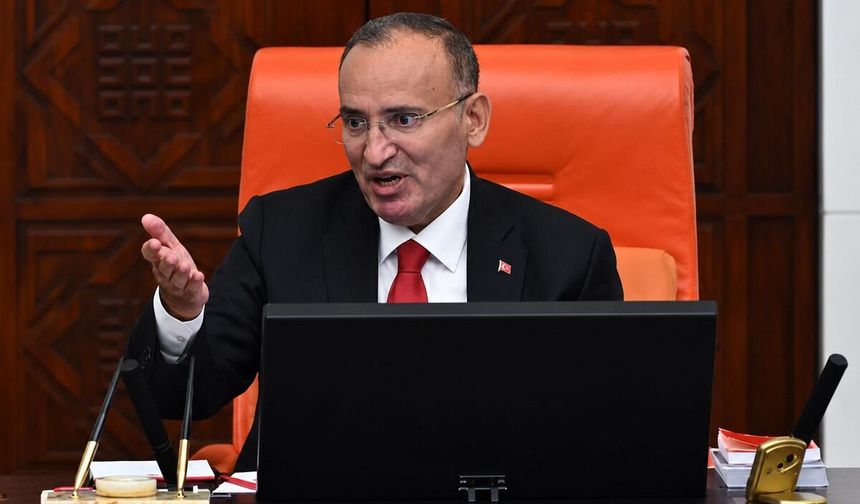 Bekir Bozdağ TBMM Başkanvekilliği görevinden istifa etti