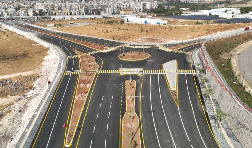 Şanlıurfa Şehir Hastanesi Önünde Ulaşım İçin Büyük Değişim: Bulvar 50 Metreye Çıkarıldı