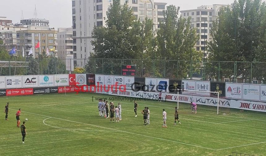 Karaköprü Belediyespor Evinde Yıkıldı! Bitlis Spor’a 1-0 Mağlup Oldu