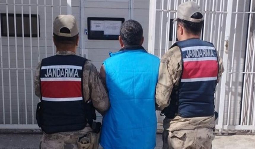 Şanlıurfa’da 12 Yıl 6 Ay Hapis Cezasıyla Aranıyordu! Karaköprü’de Yakalandı