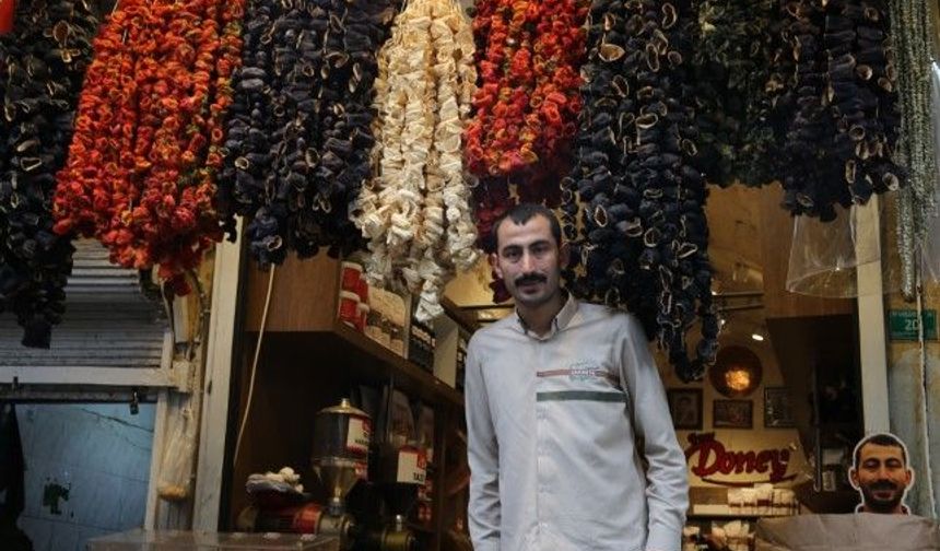 Şanlıurfa’da 200 Yıllık Dükkânın Sırrı: Beş Kuşaktır Aynı Aile İşletiyor