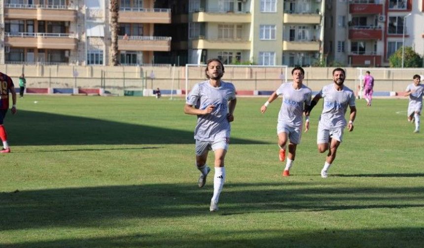 Karaköprü Belediyespor Deplasmanda Şov Yaptı! Silifke’yi 2-1 Yendi