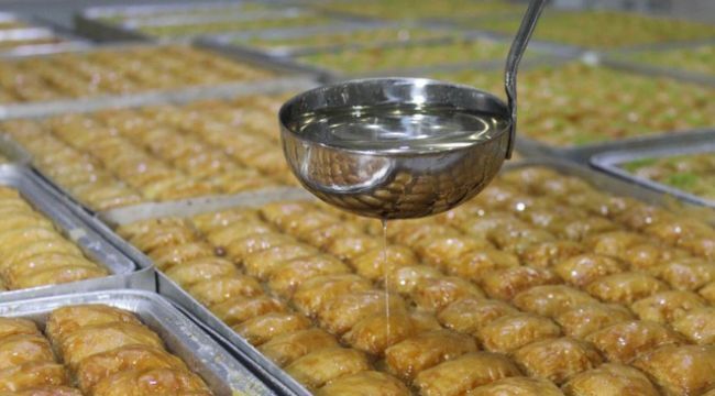 Bayramın vazgeçilmez lezzeti baklavada sipariş patlaması