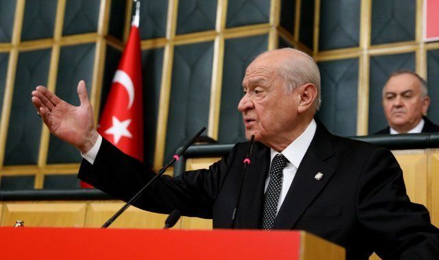 MHP Genel Başkanı Bahçeli'den Amed Sportif Faaliyetler Kulübü Başkanı Eren'e kutlama