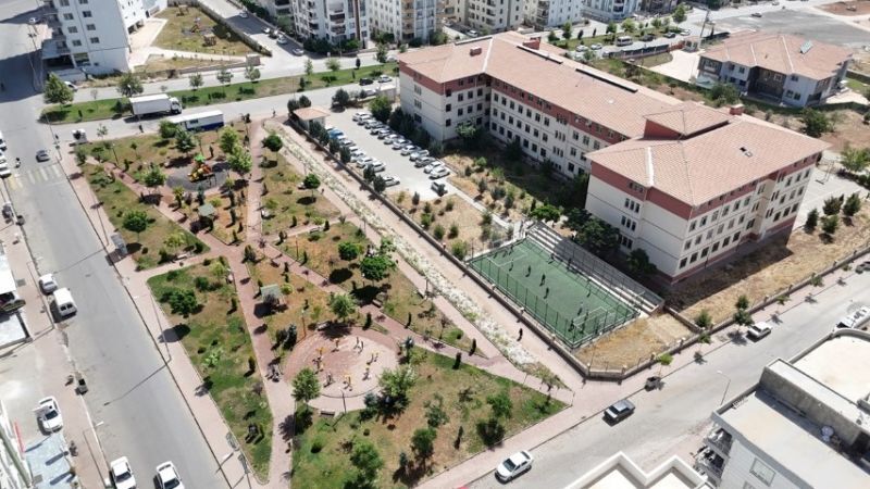 Şanlıurfa Karaköprü’de Başkan Nihat Çiftçi’den Gençliğe Spor Desteği-2