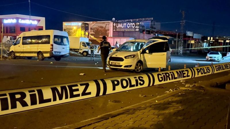 Şanlıurfa’da bir evde çıkan silahlar cephaneliği aratmadı!