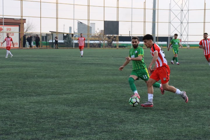 Şanlıurfa Büyükşehir Belediyespor Liderliği Sürdürdü! 1