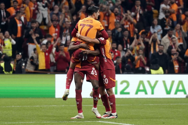 Galatasaray Fırtınası Antalyaspor’u 4 Mağlup Etti!1