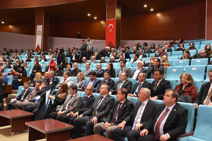 Harran Üniversitesi’nde Akademik Başarı Ve Vefa Ödülleri Sahiplerini Buldu1